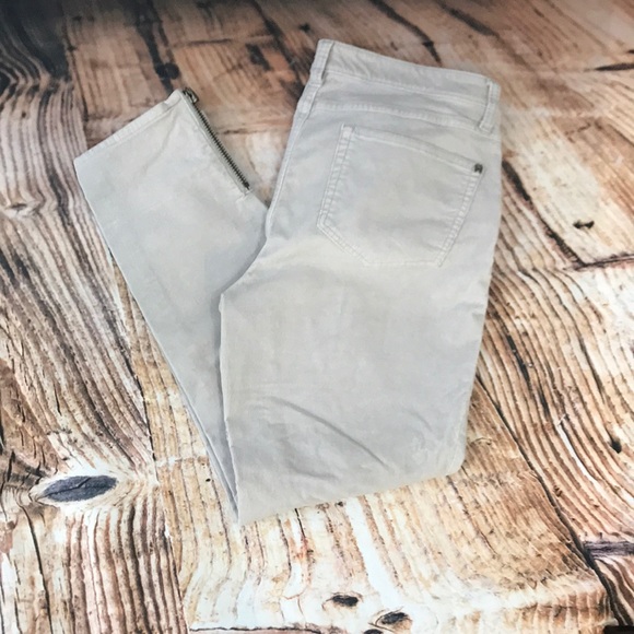 Victoria Secret Capri corduroy jeans size 10 - Picture 2 of 3